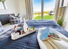 Masterbedroom mit TV