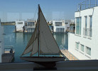 Schwimmendes Ferienhaus Antares One by Seeblick Ferien ORO, rundum Wasser