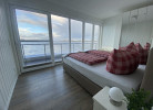 Schwimmendes Ferienhaus Antares One by Seeblick Ferien ORO, rundum Wasser